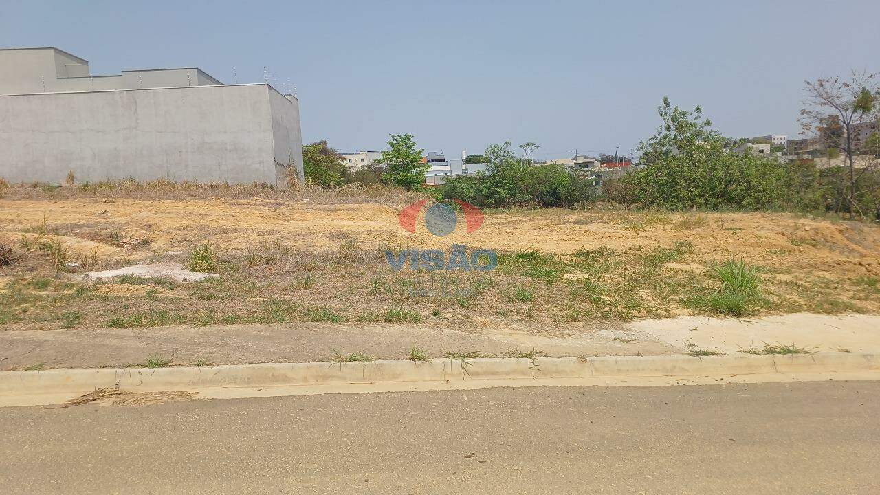 Terreno à venda no Jardim Moriyama: 