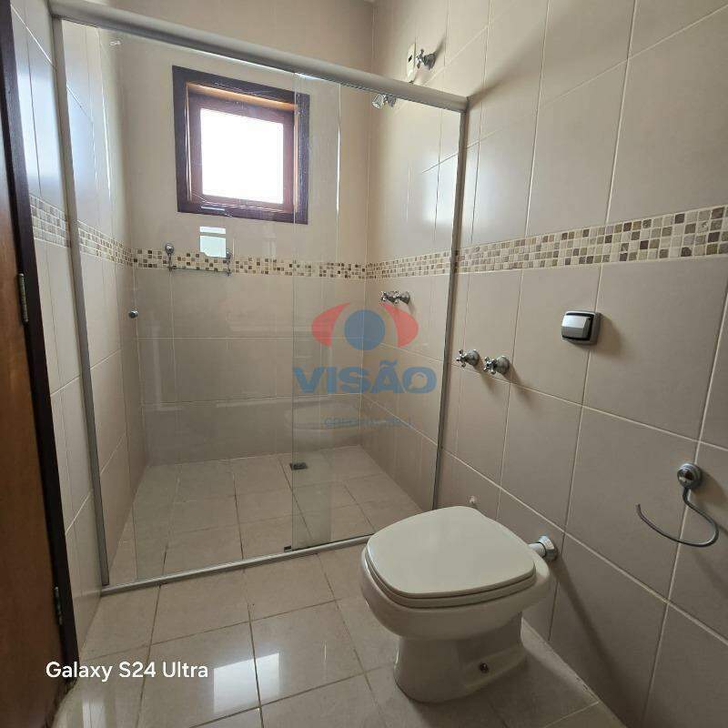 Casa em condomínio à venda no Chácara Areal: 