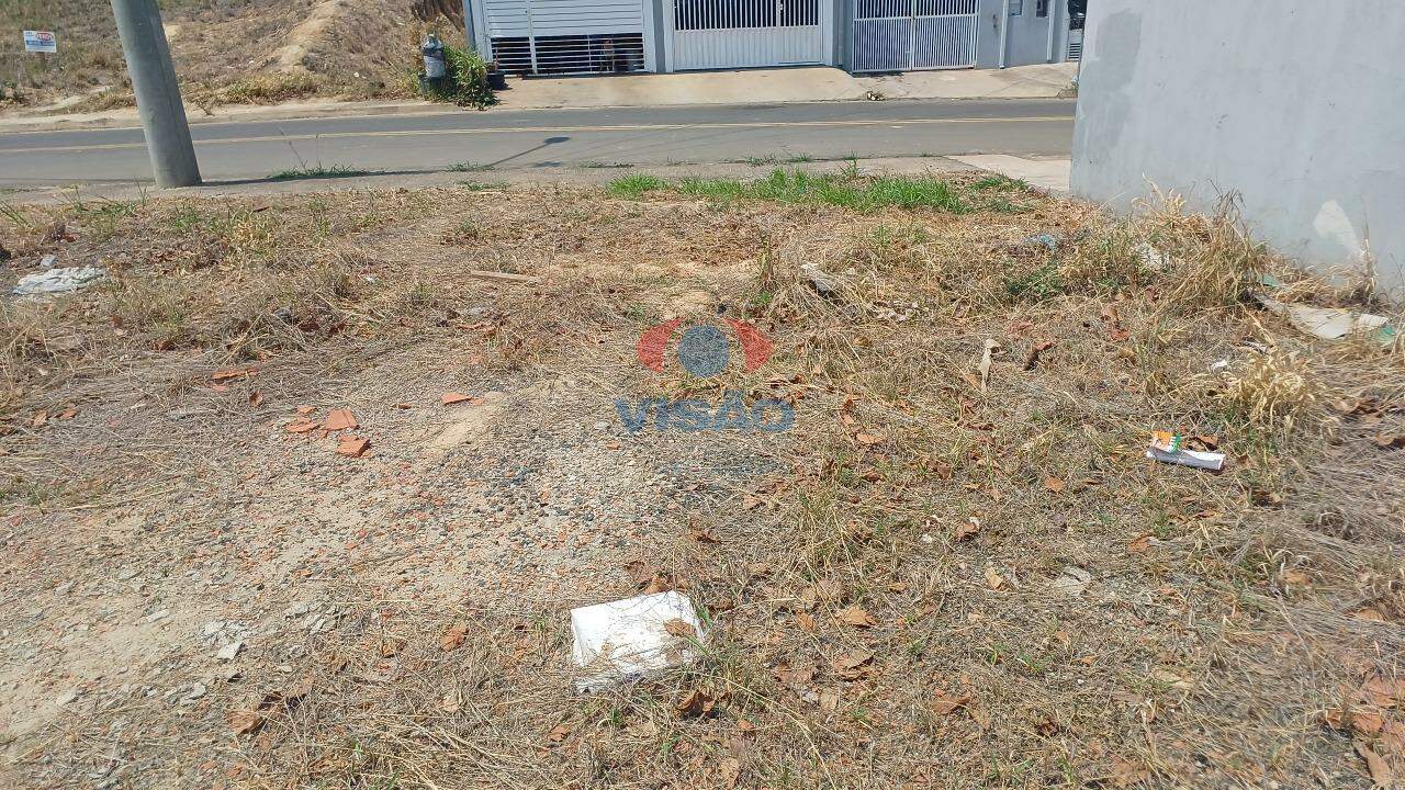 Terreno à venda no Jardim Moriyama: 