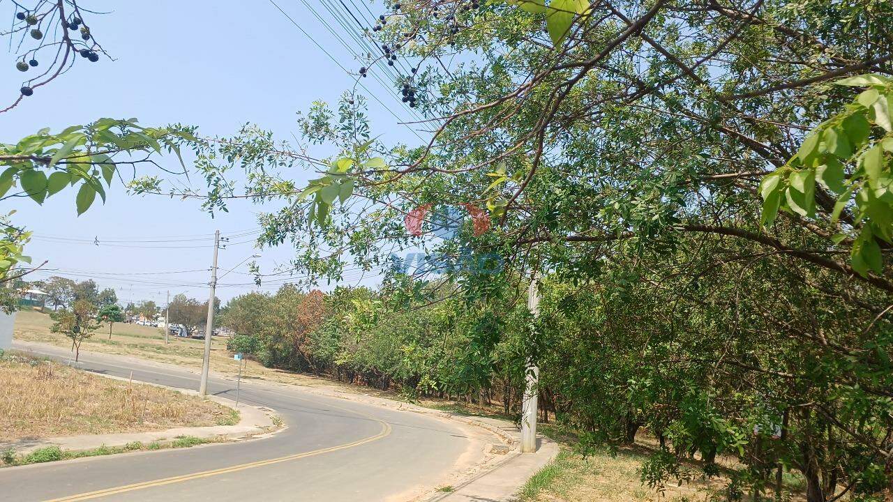 Terreno à venda no Jardim Moriyama: 