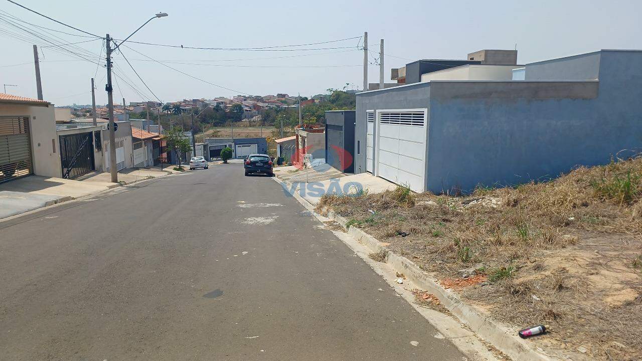 Terreno à venda no Jardim Moriyama: 