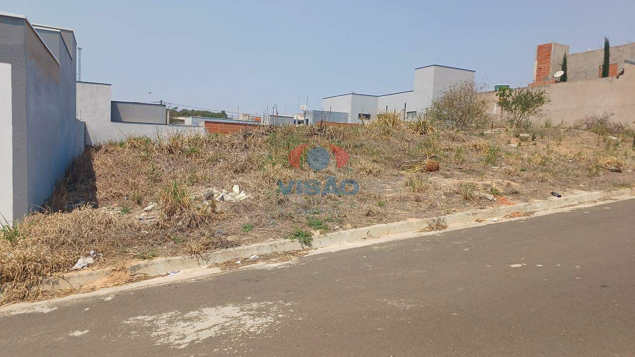 Terreno à venda no Jardim Moriyama: 