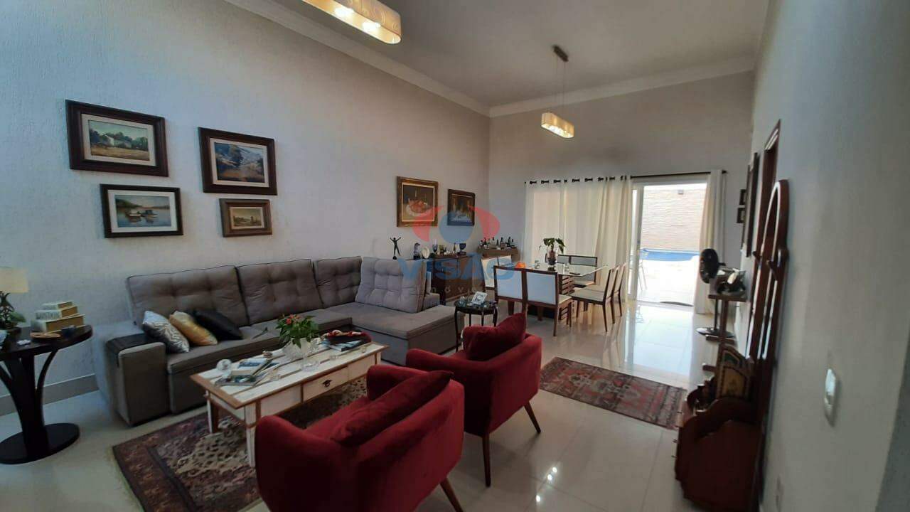 Casa em condomínio à venda no Residencial Beira da Mata: