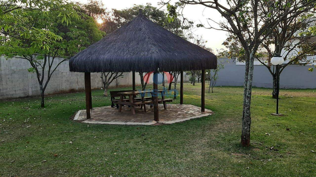 Casa em condomínio à venda no Residencial Beira da Mata: 