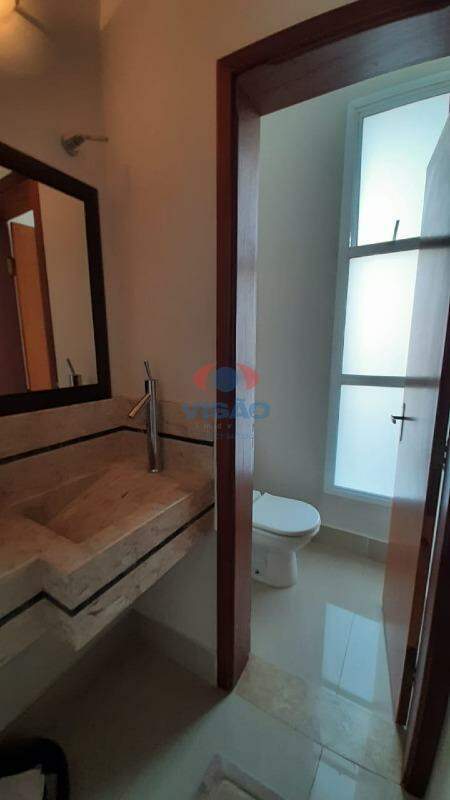 Casa em condomínio à venda no Residencial Beira da Mata: 