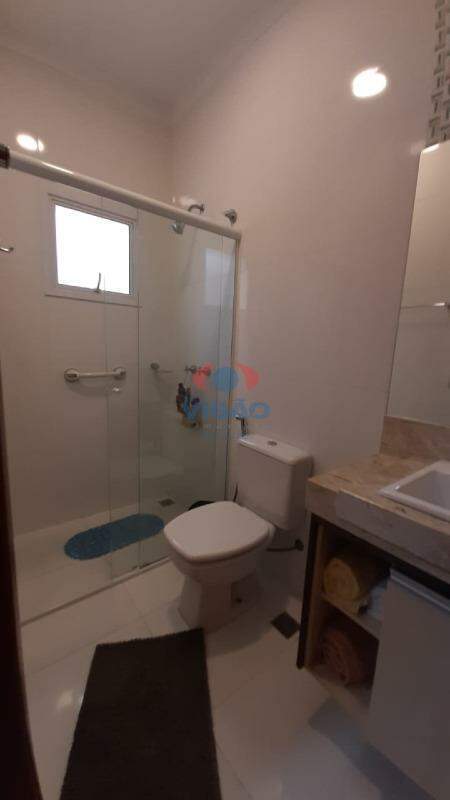 Casa em condomínio à venda no Residencial Beira da Mata: 