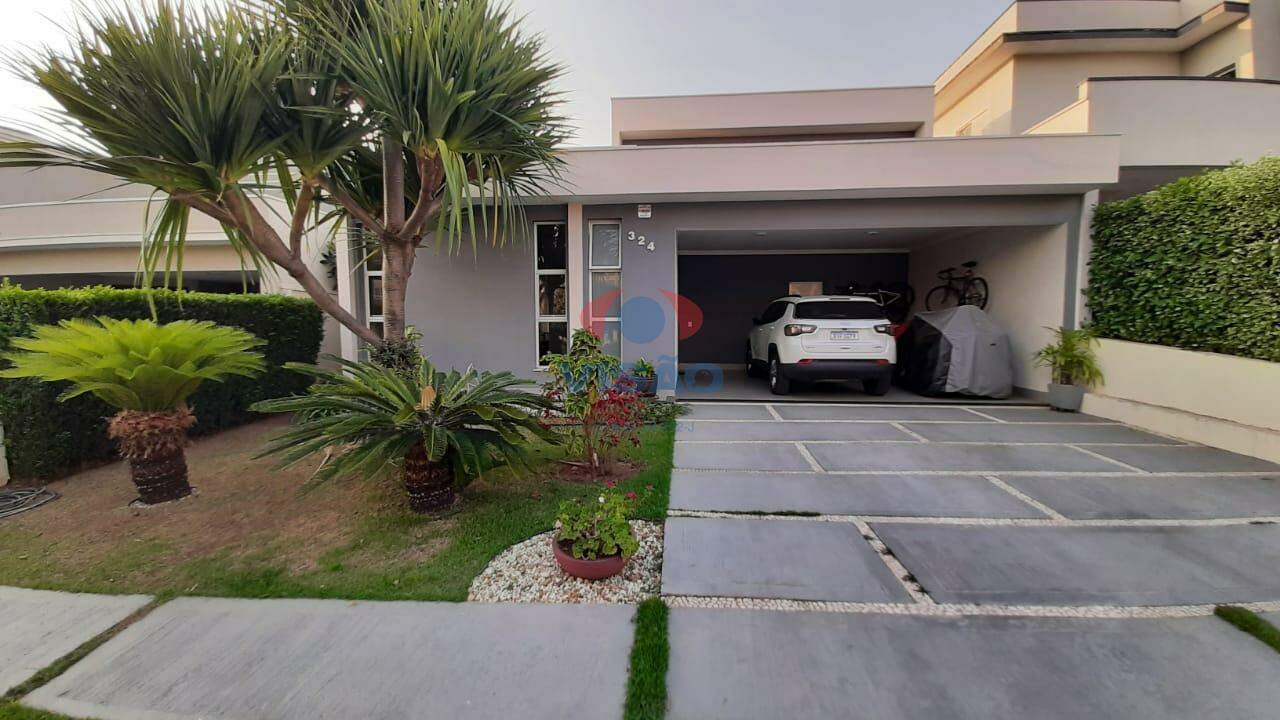 Casa em condomínio à venda no Residencial Beira da Mata: