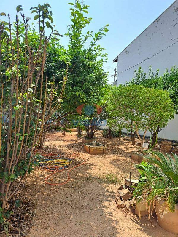 Casa - Sobrado à venda no Jardim Regina: 