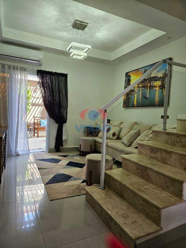 Casa em condomínio à venda no Chácara Belvedere: 