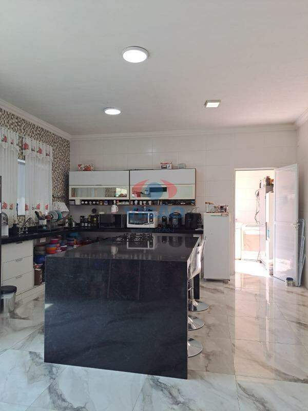 Casa - Sobrado à venda no Jardim Residencial Nova Veneza: 