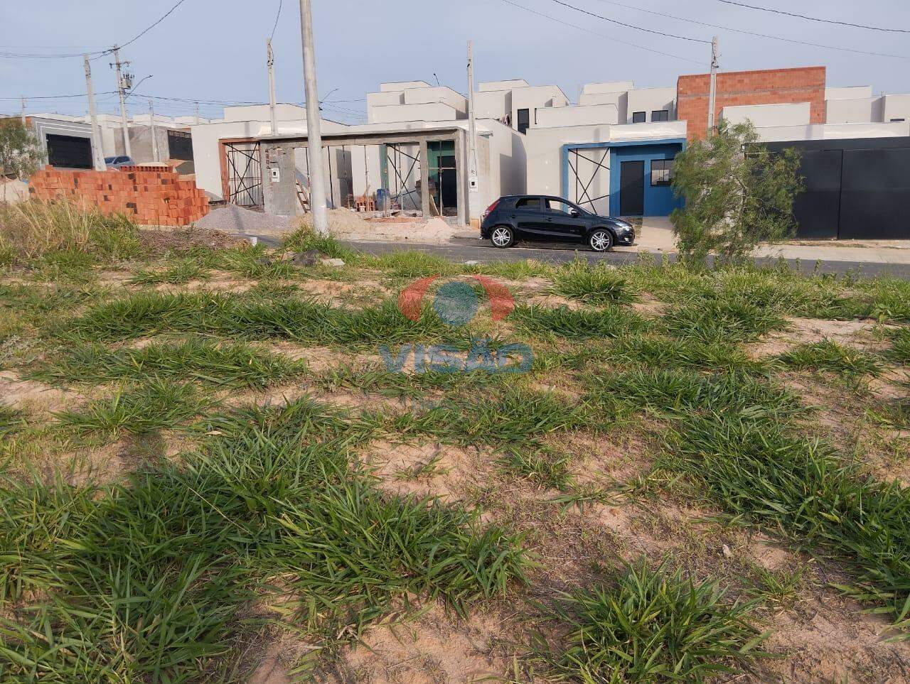 Terreno à venda no Parque Barnabé: 