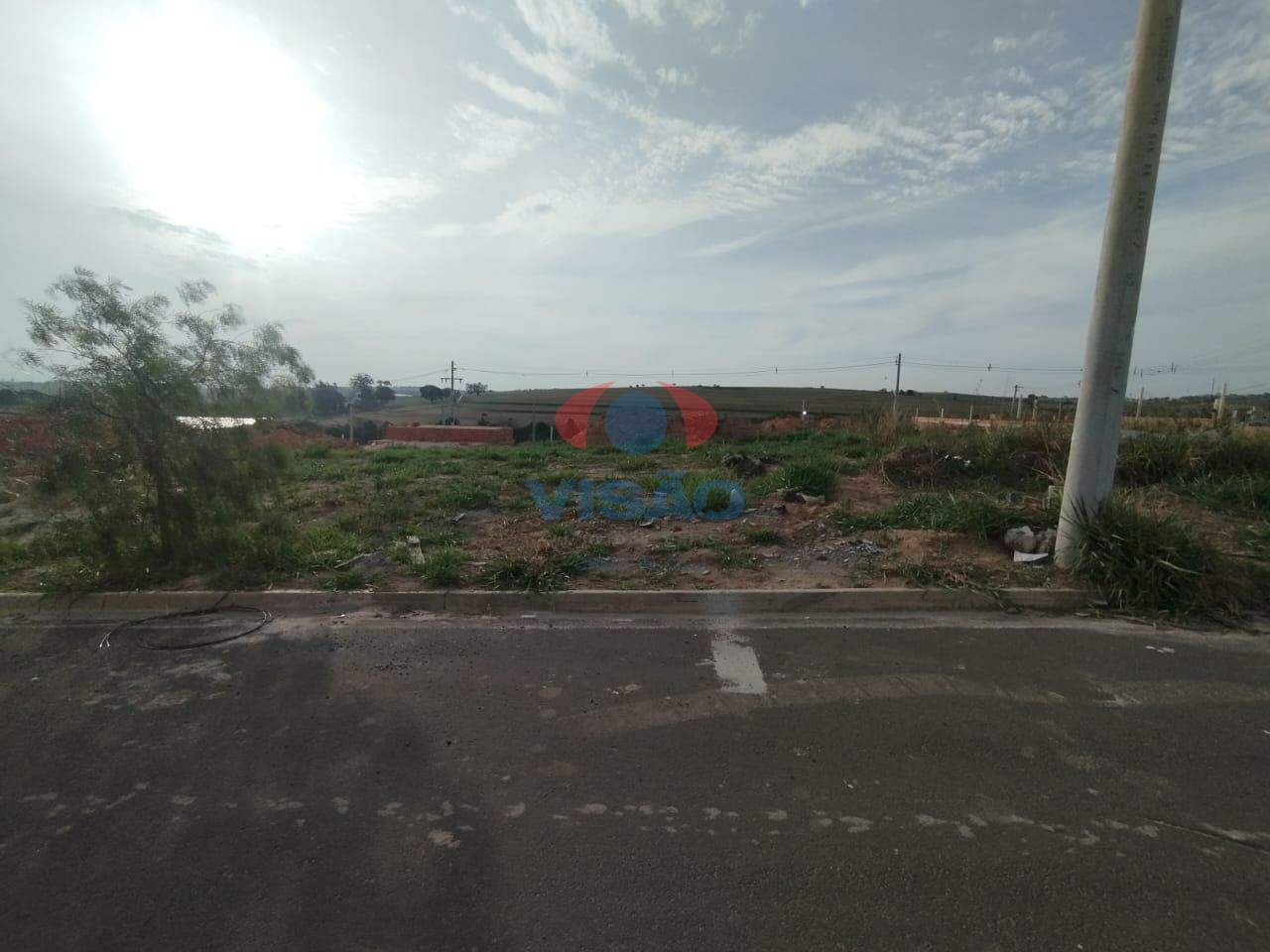 Terreno à venda no Parque Barnabé: 