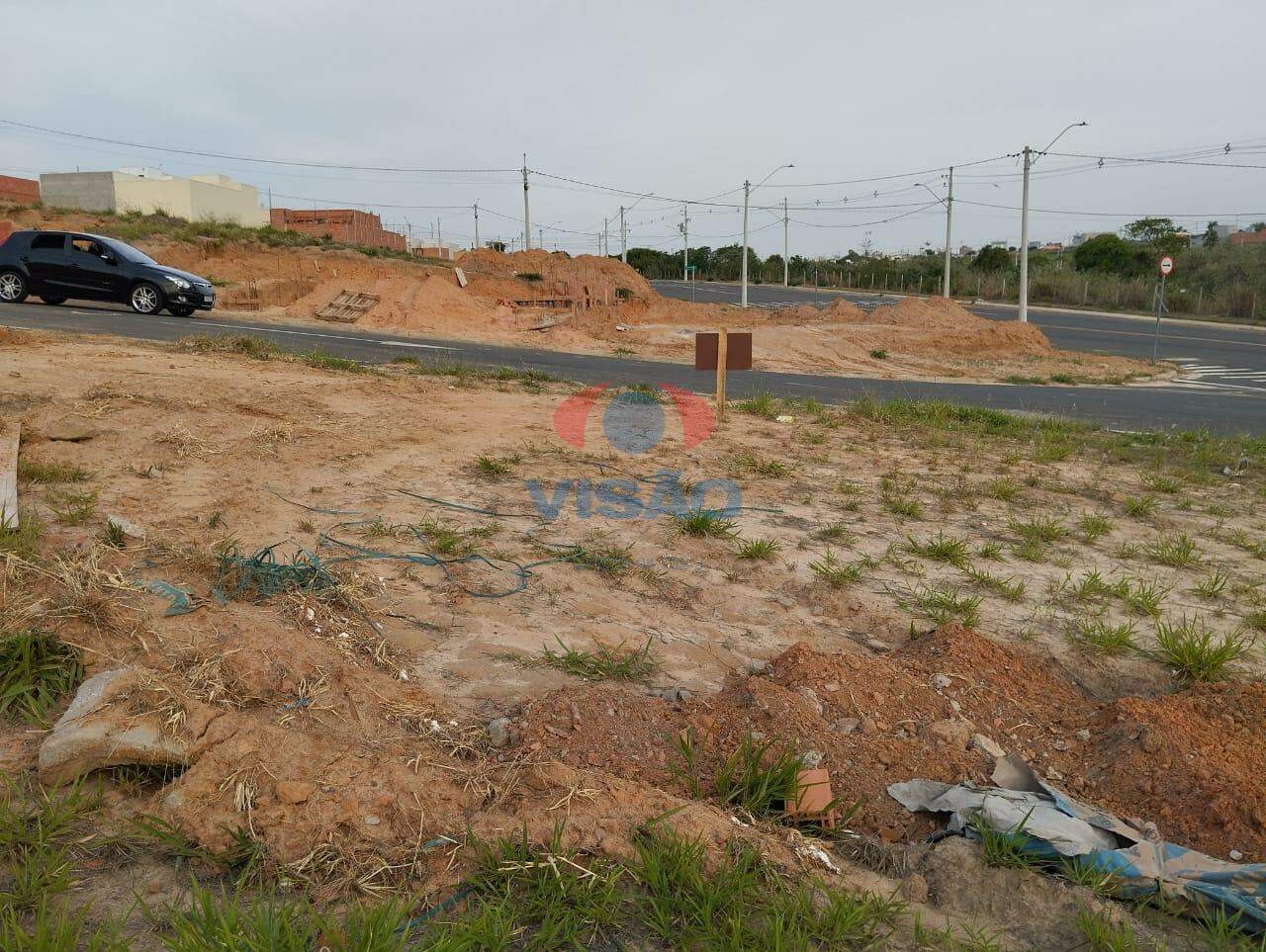 Terreno à venda no Parque Barnabé: 