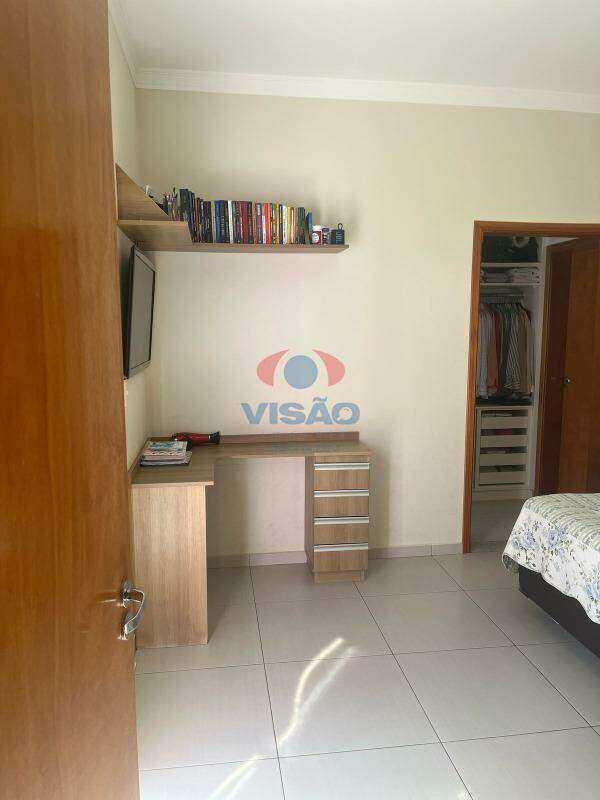 Casa à venda no Jardim Esplanada: