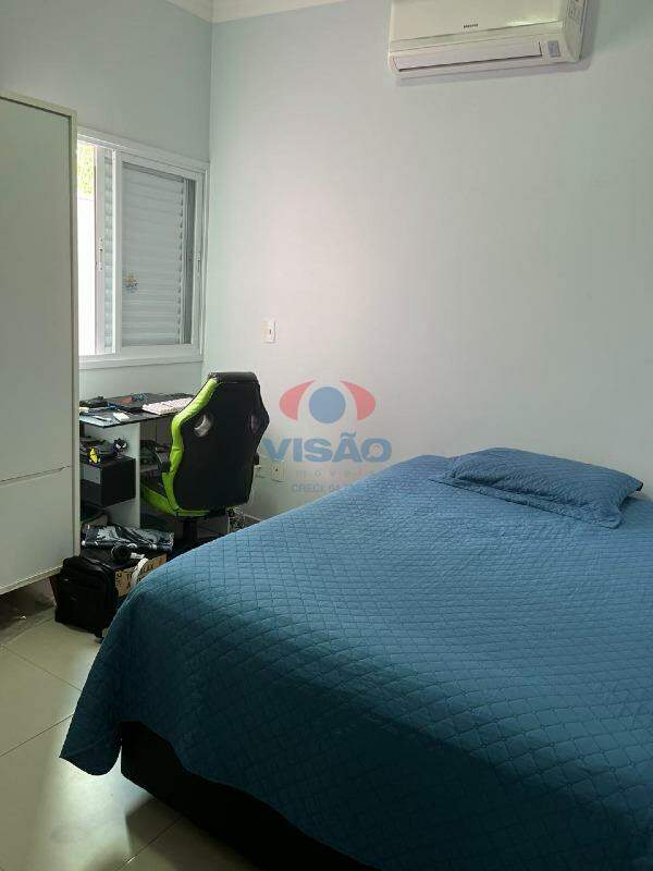 Casa à venda no Jardim Esplanada: