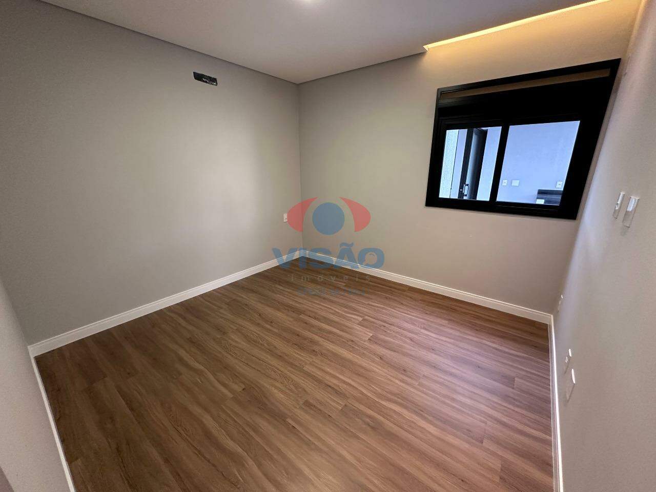 Casa em condomínio à venda no Jardim Villa Sapezal: 