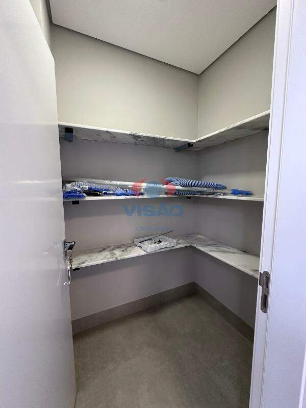 Casa em condomínio à venda no Jardim Villa Sapezal: 