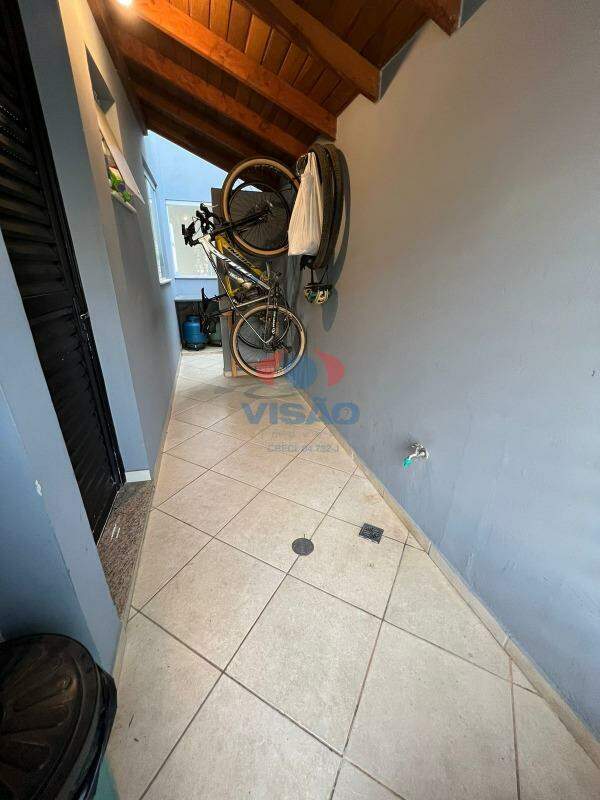 Casa em condomínio à venda no Villaggio Di Itaici: 