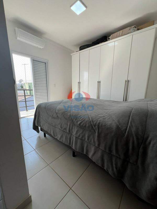 Casa em condomínio à venda no Villaggio Di Itaici: 