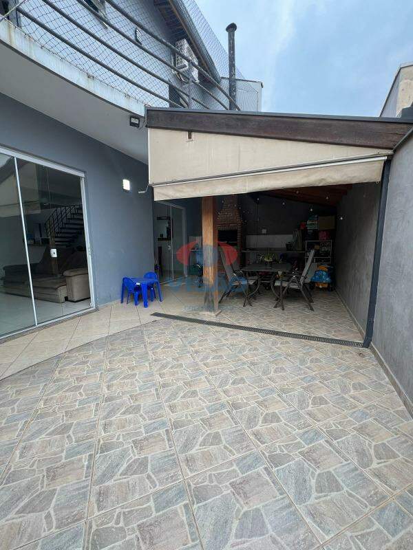 Casa em condomínio à venda no Villaggio Di Itaici: 