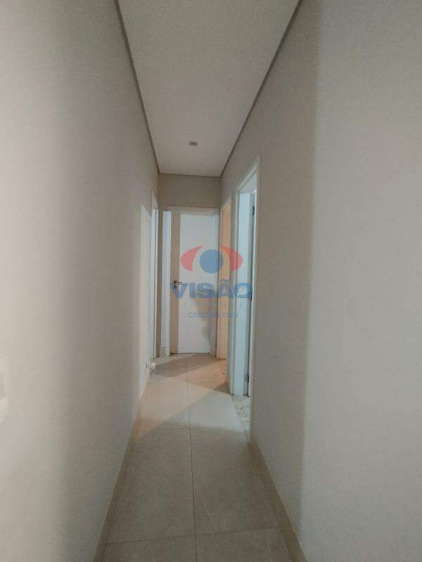 Apartamento à venda no Jardim Santiago: 