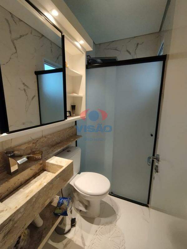 Apartamento à venda no Jardim Santiago: 