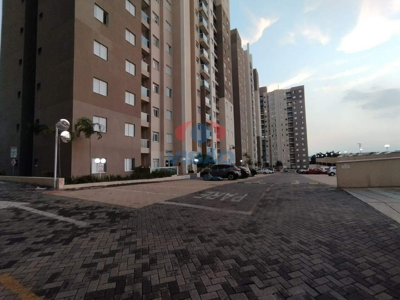 Apartamento à venda no Jardim Santiago:
