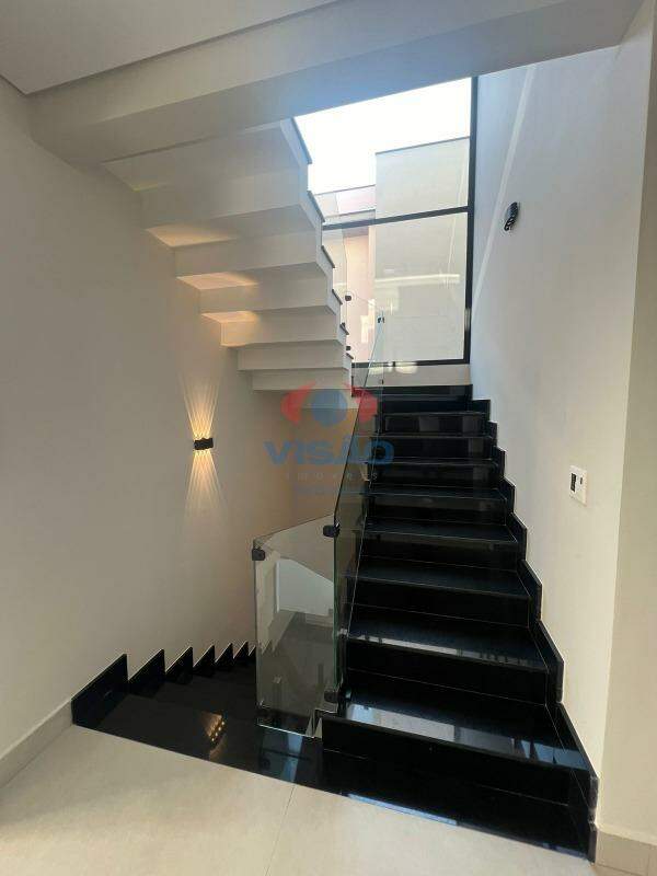 Casa em condomínio à venda no Residencial Milano: 