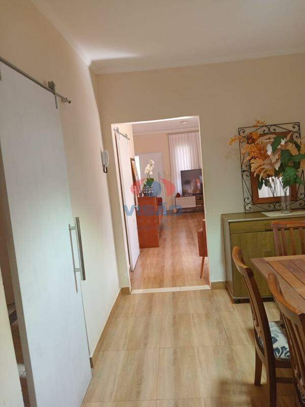 Casa à venda no Jardim Nova Suíça: 