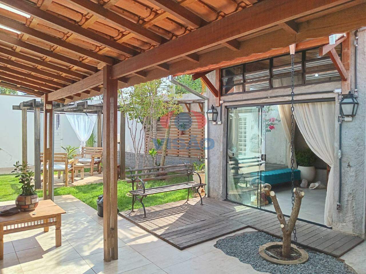 Casa à venda no Jardim Nova Suíça: 