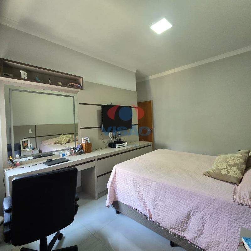 Casa em condomínio à venda no Jardim Residencial Dona Maria José: 