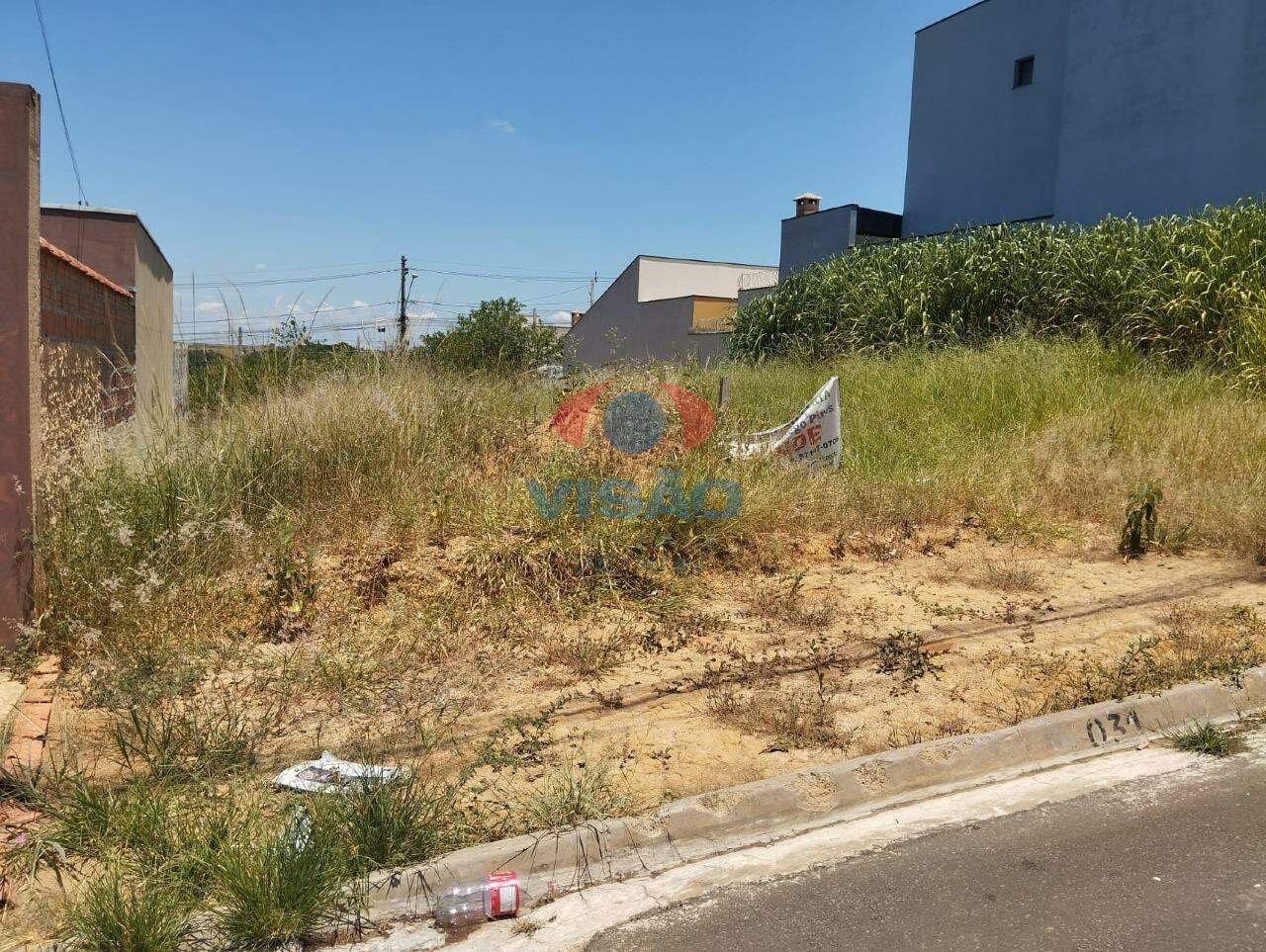 Terreno à venda no Jardim Residencial Nova Veneza: 