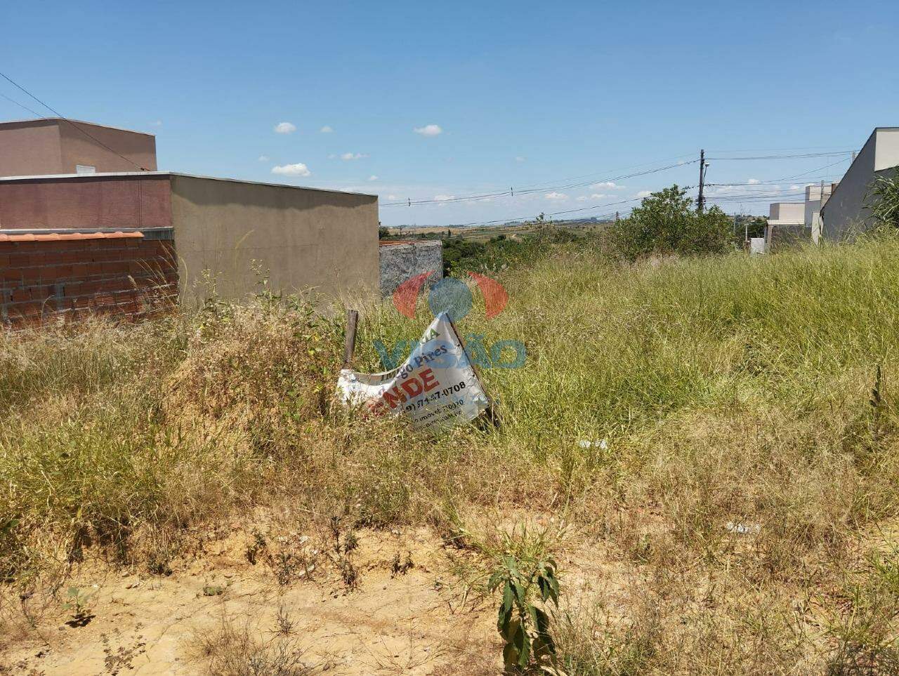 Terreno à venda no Jardim Residencial Nova Veneza: 