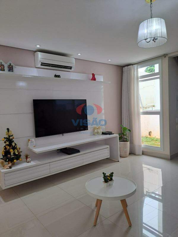 Casa - Sobrado à venda no Vila Aurora: