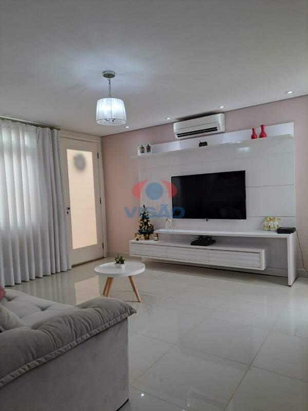 Casa - Sobrado à venda no Vila Aurora:
