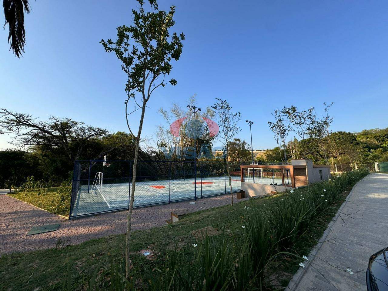 Terreno em condomínio à venda no Jardim Casablanca: 