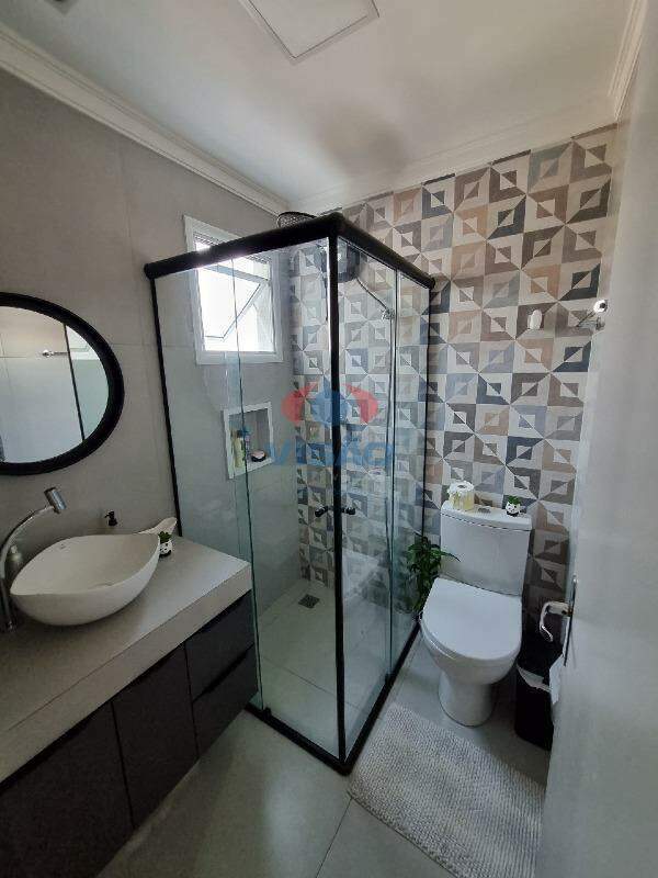 Apartamento à venda no Jardim Sevilha: 