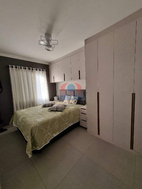 Apartamento à venda no Jardim Sevilha: 