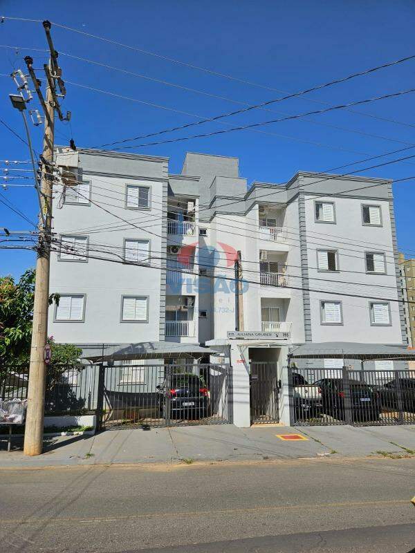 Apartamento à venda no Jardim Sevilha:
