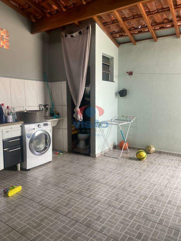 Casa à venda no Jardim Califórnia: