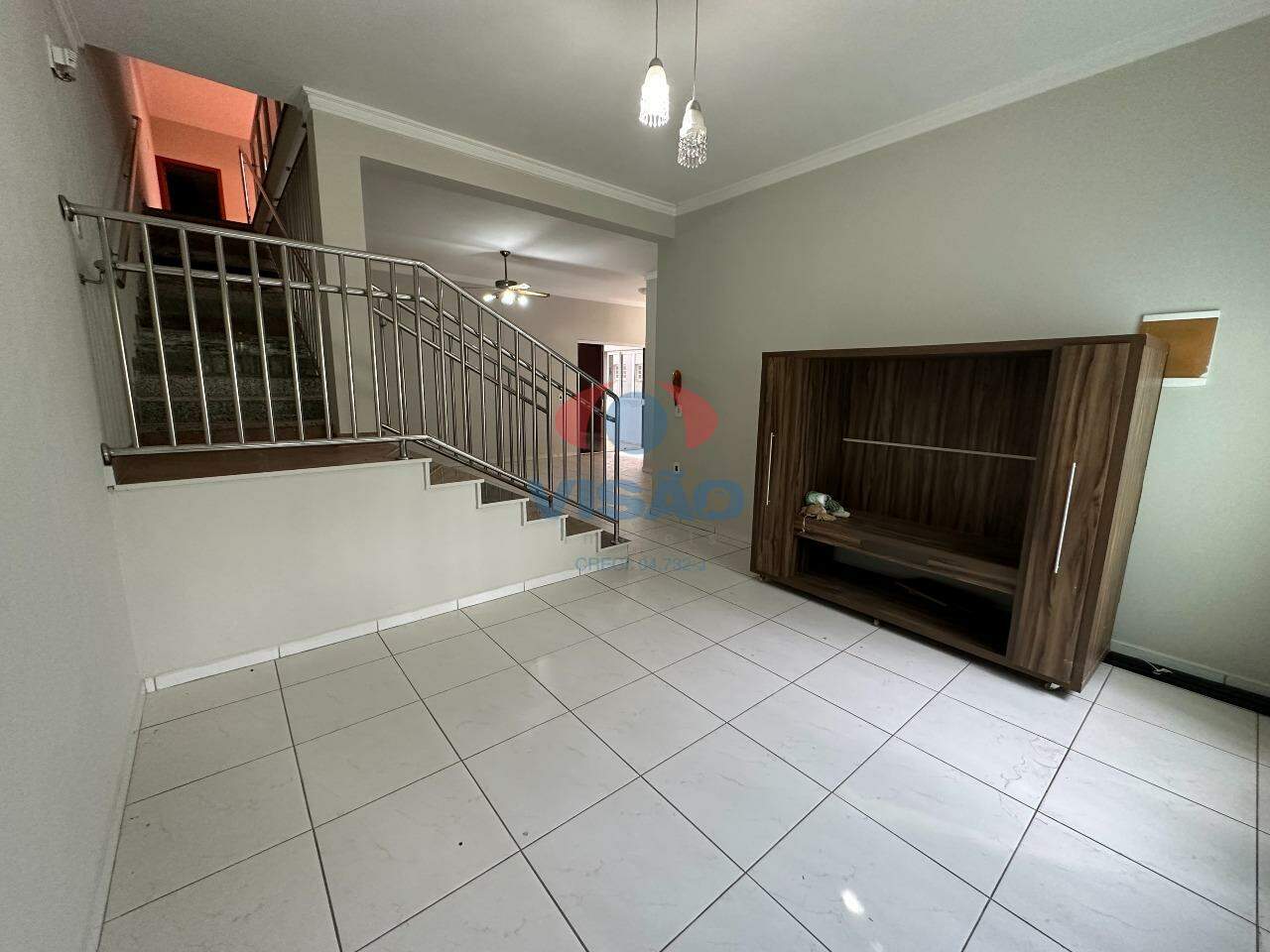 Casa em condomínio para aluguel no Jardim Portal de Itaici: 