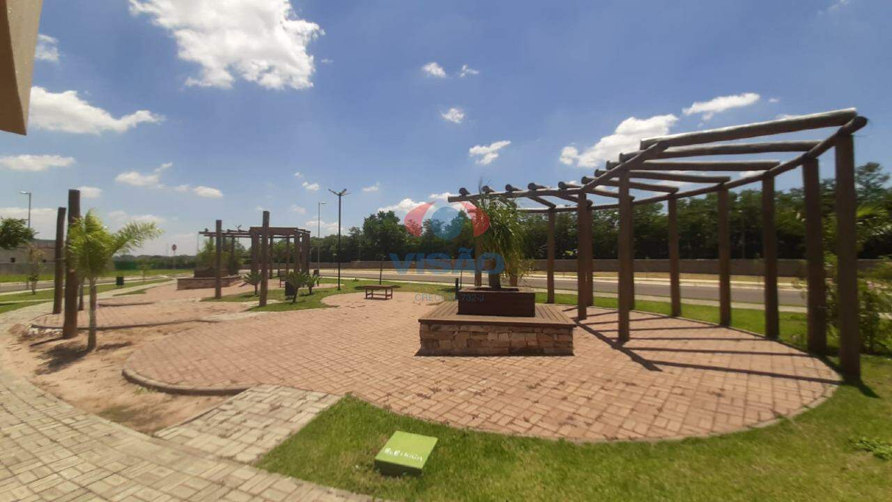 Terreno em condomínio à venda no Reserva Petrus: 