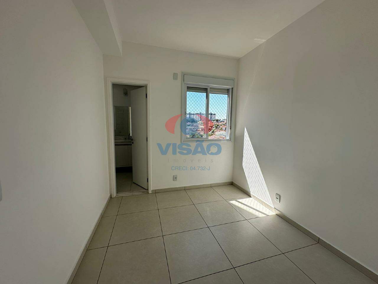 Apartamento para aluguel no Bairro Pau Preto: 