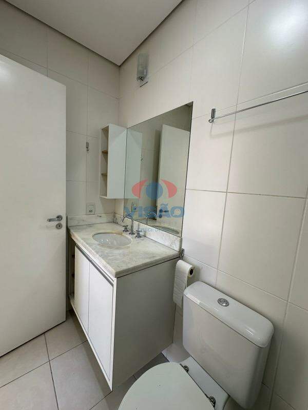 Apartamento para aluguel no Bairro Pau Preto: 