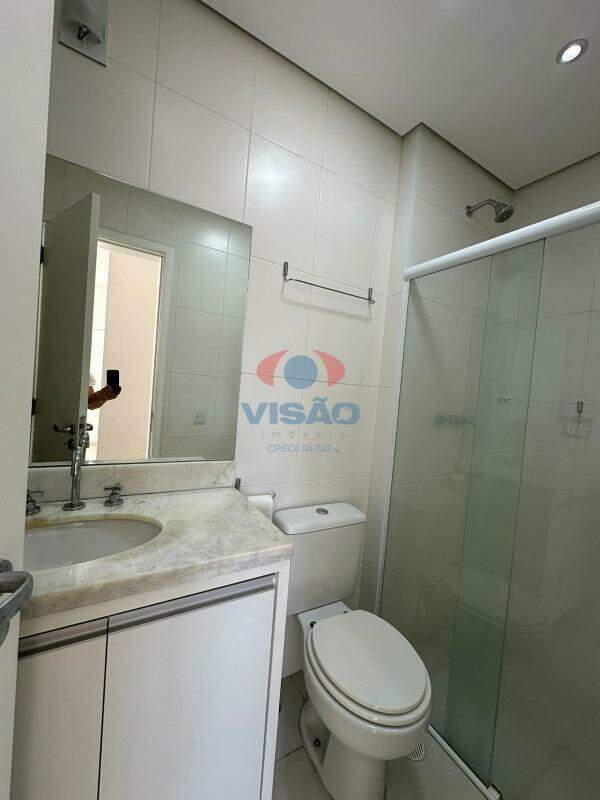Apartamento para aluguel no Bairro Pau Preto: 