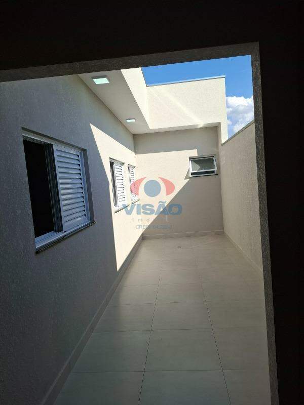 Casa à venda no Parque Barnabé: