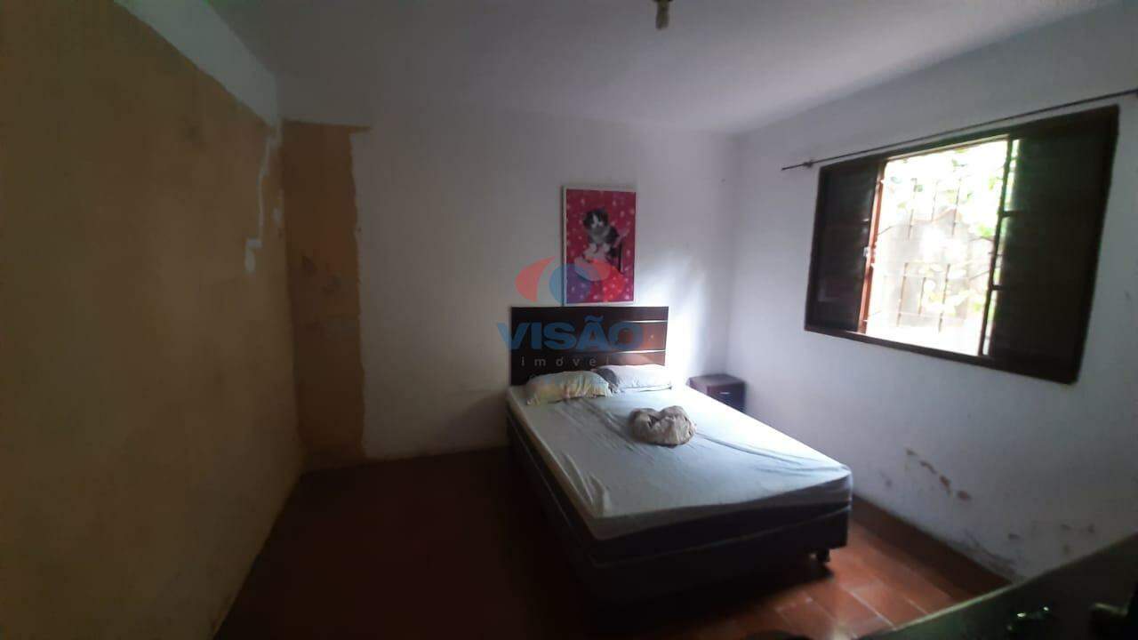 Casa à venda no Centro: 