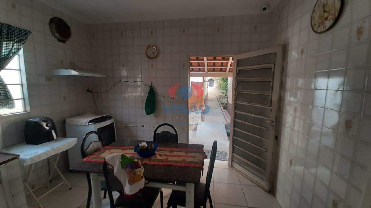 Casa à venda no Centro: 