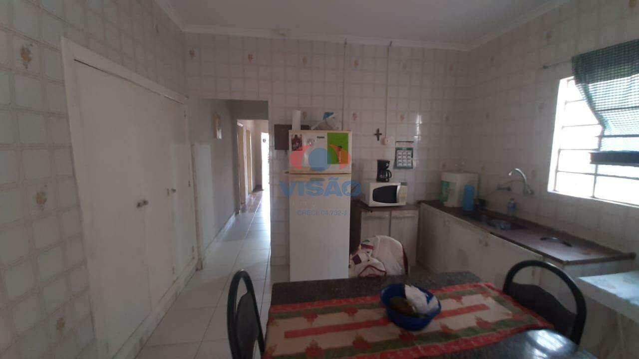 Casa à venda no Centro: 