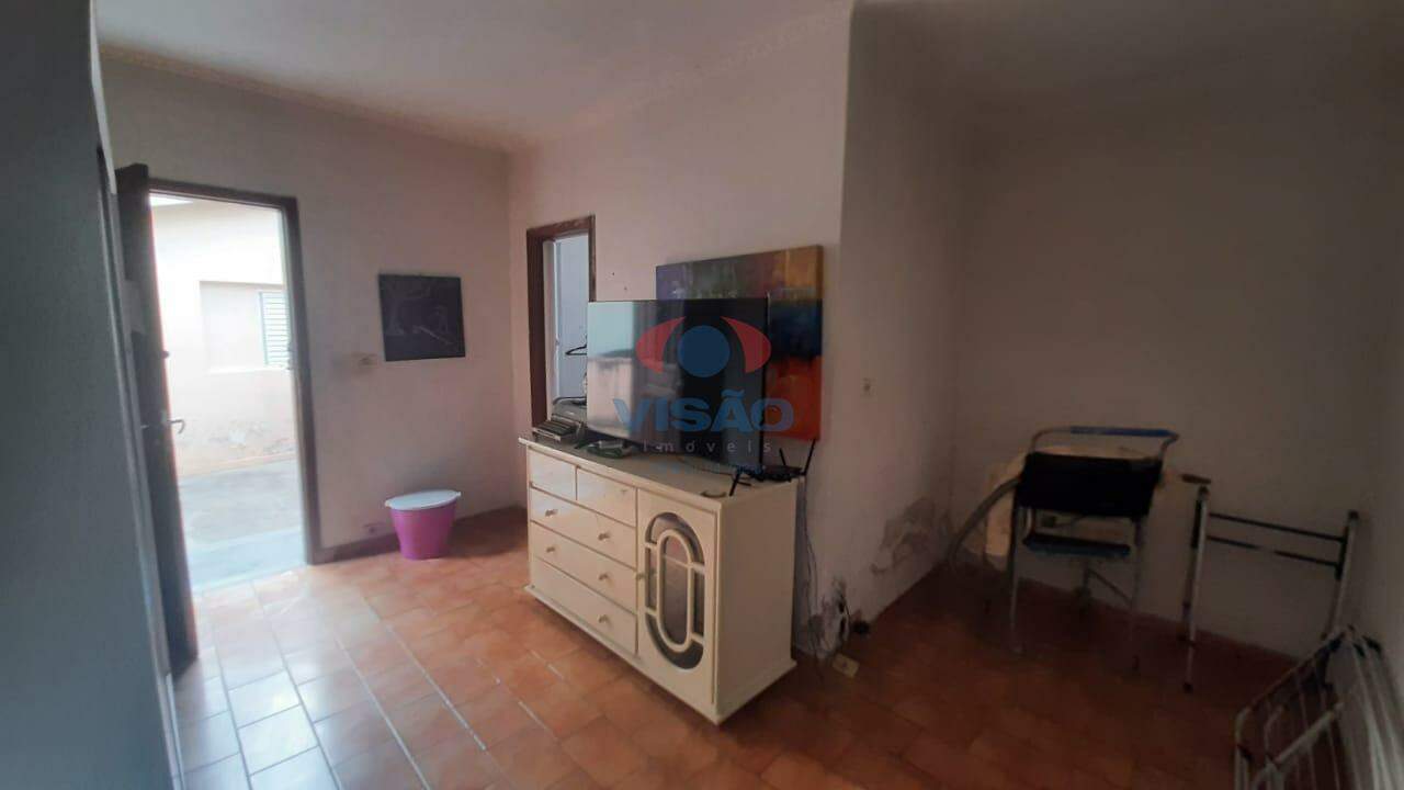 Casa à venda no Centro: 